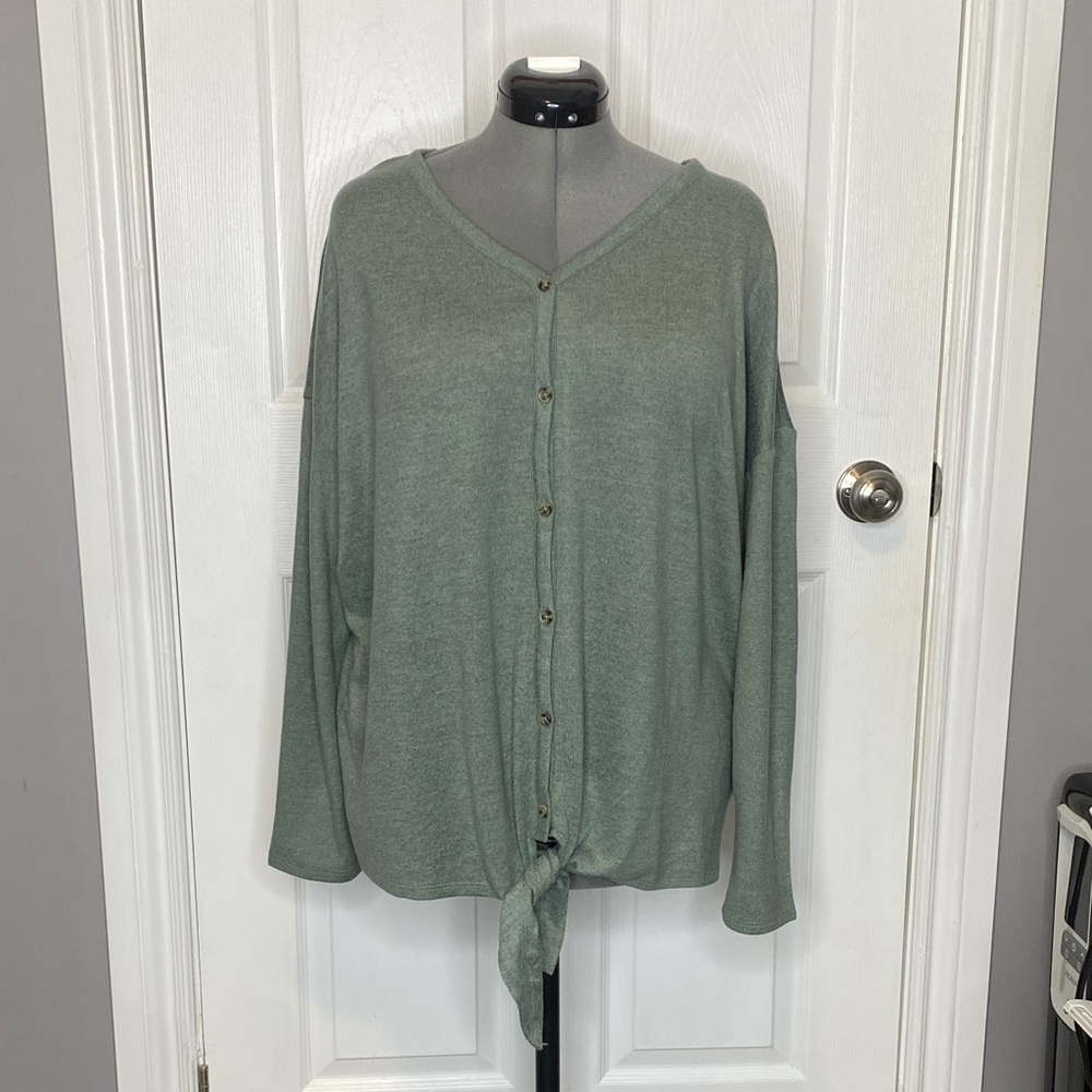 Sonoma Sage Tie-Front Button V-Neck Maternity Top Casual L - Picture 2 of 14